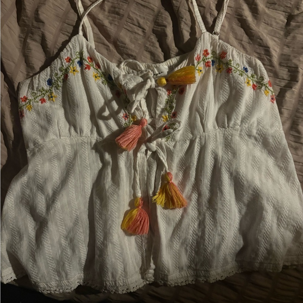 Embroidered White Sleeveless Top